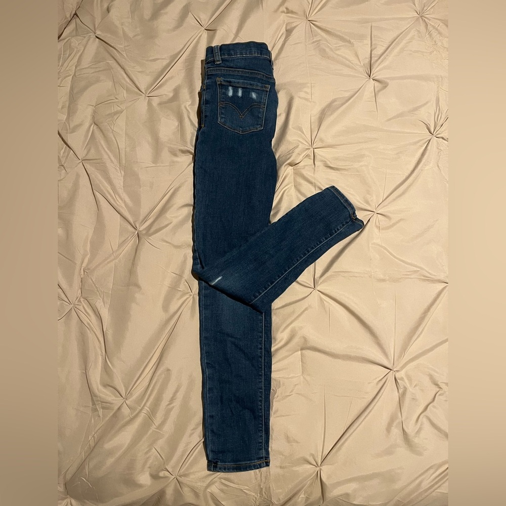 Levi's Kids Dark Blue Distressed Jeans - Picture 2 of 5